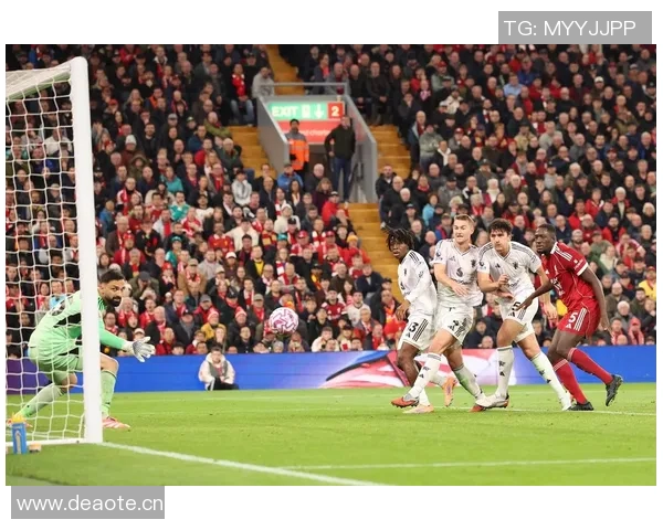 英超经典对决曼联与利物浦的历史渊源与战术分析