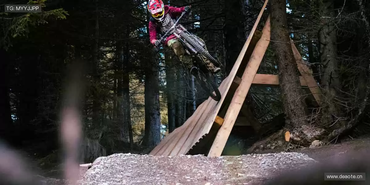 🎯专属周边,硬核热爱!把胜利穿在身上,让激情时刻相伴!